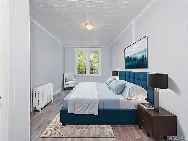 Building Photo - 611 Saint Lawrence Ave #2