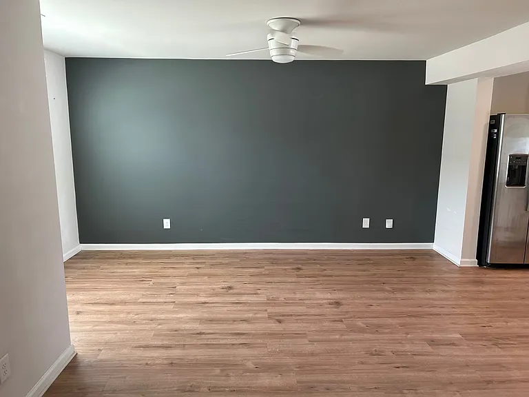 525 Hampton Townes Dr #1 — Photo 4