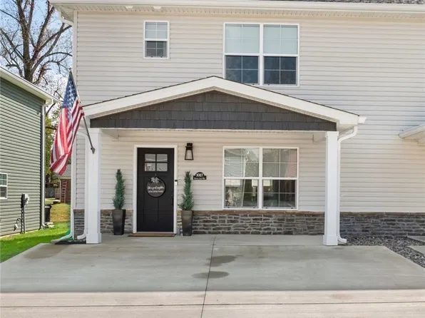 1027 Sweet Amy Way, Sellersburg, IN 47172