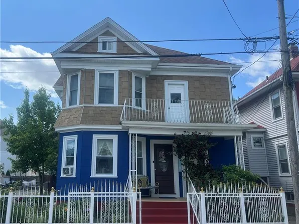64-66 Elmdale Ave, Providence, RI 02909