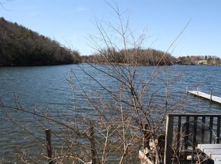 28 Hillside Rd, Hillsdale, NY 12529