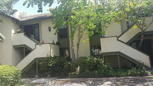 1187 Grove Ave #E Photo 1