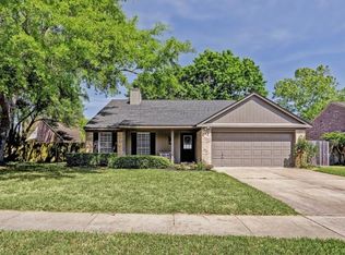1467 Country Park Dr, Katy, TX 77450