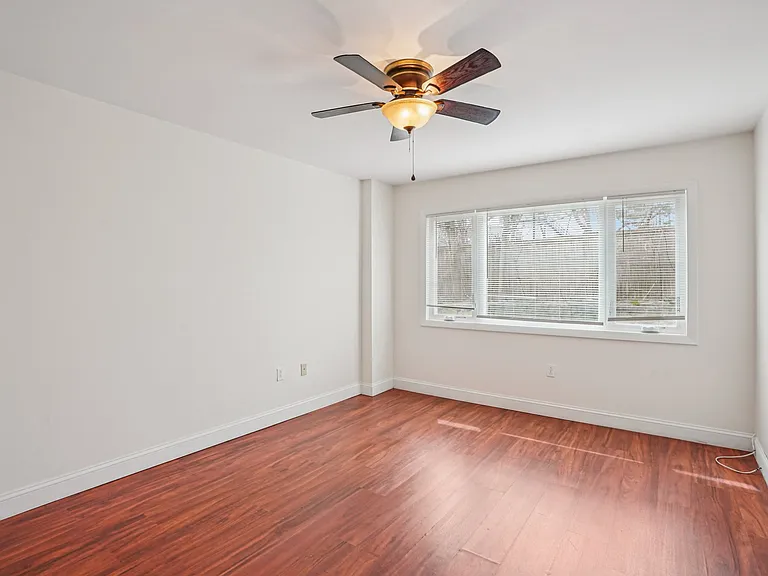 35 Desmoines Rd #209 — Photo 13