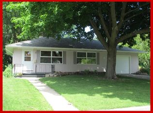 728 Mildred Ct, Lake Mills, WI 53551