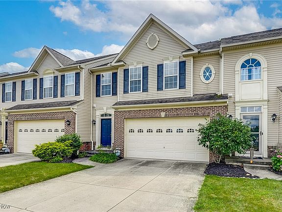 2nd image of 4927 Lake View Dr