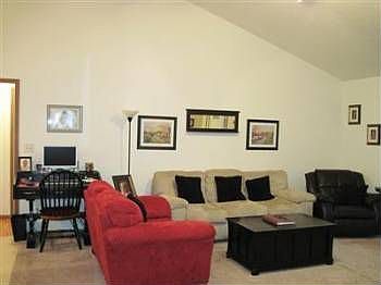 3rd image of 164 Brooke Woode Dr