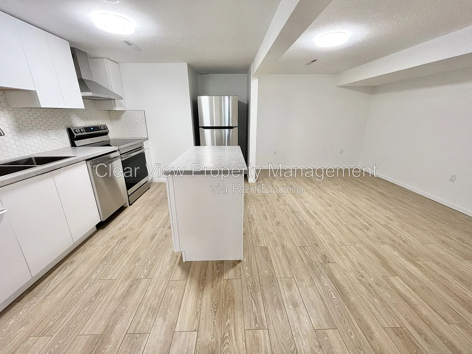 1 bed, 1.0 bath, $1,249 — Photo 3