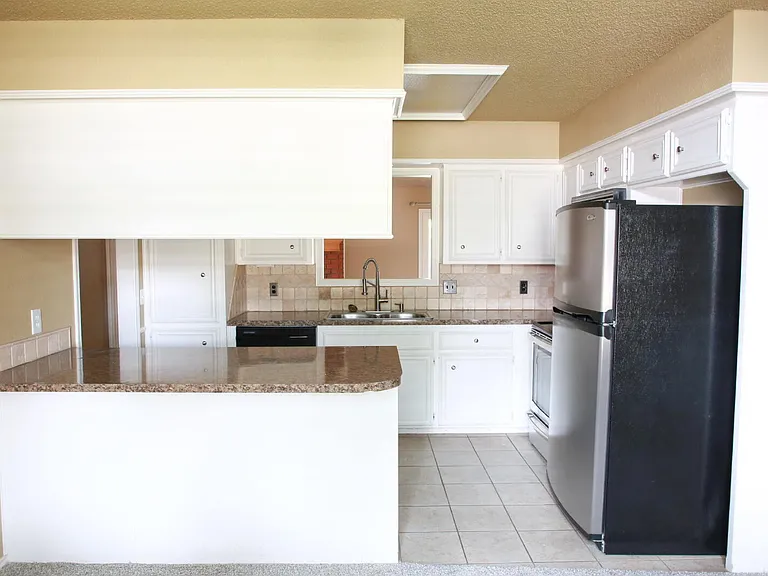 9705 Abbeville Ave — Photo 16