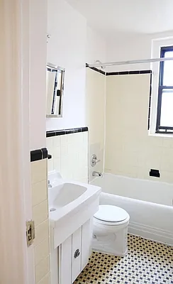 Rented by Living New York | media 11