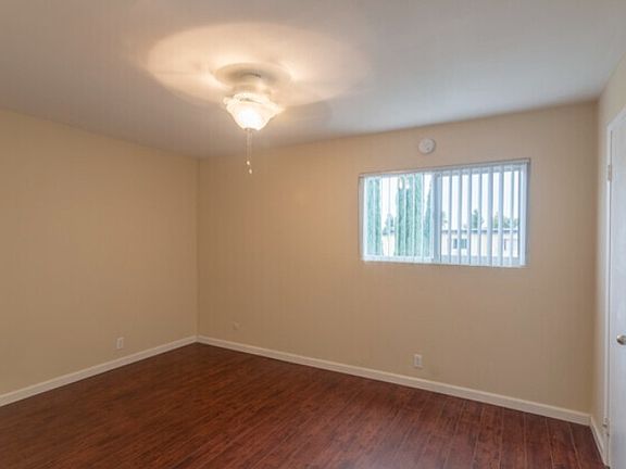 5th image of 233 W San Marcos Blvd #1B-1Ba-480Sqft