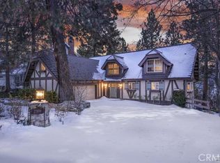 27899 Peninsula Dr N, Lake Arrowhead, CA 92352