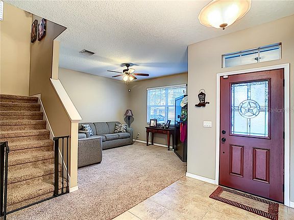 4th image of 719 Legacy Park Dr
