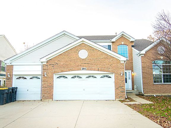 2nd image of 204 Emerald Dr