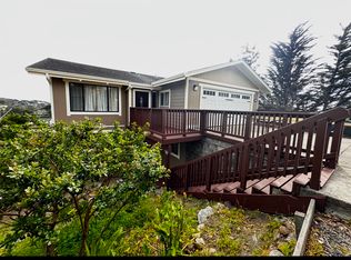 678 Admiral St, Moss Beach, CA