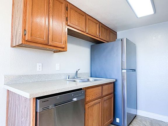5th image of 12611 Pacific Ave APT 202