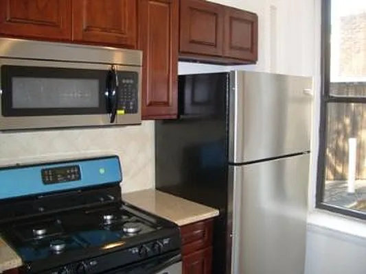 Rented by Corcoran | media 11