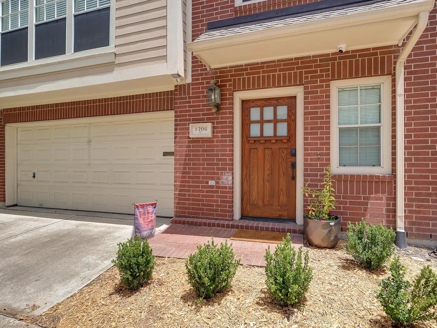 3 bed, 3.5 bath, 1770 sqft, $2,550 — Photo 4