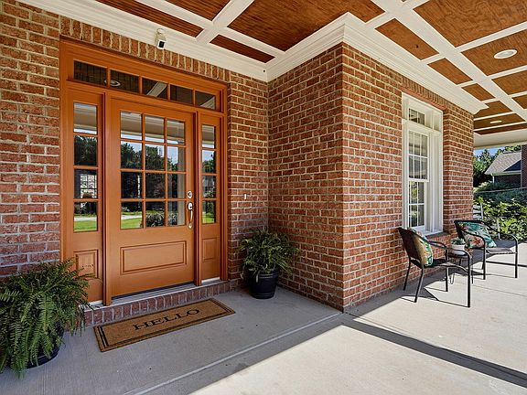 4th image of 67 Aviary Ct