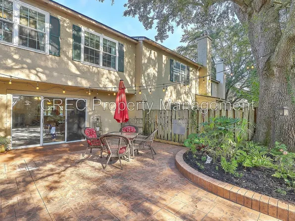 2065 Emerald Ter, Mount Pleasant, SC 29464