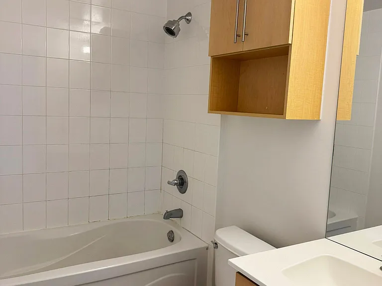 2885 Bayview Ave #1202 — Photo 16