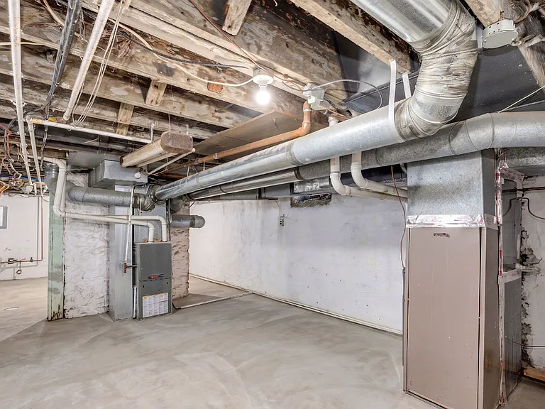 2228 Reading Rd #1 — Photo 15