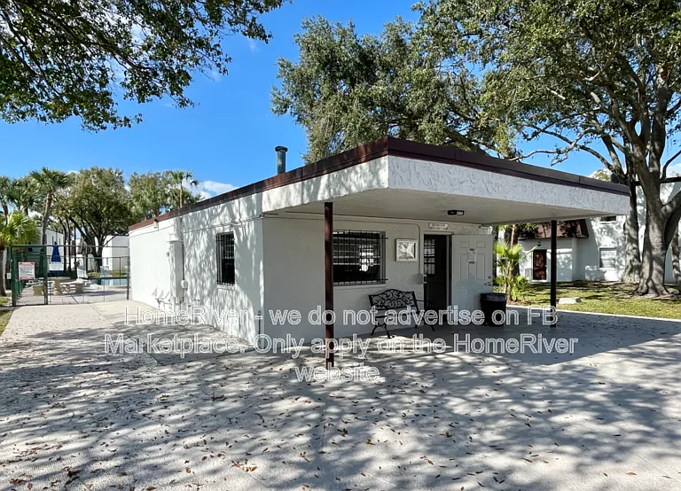 9101 W Hillsborough Ave #I109 — Photo 16