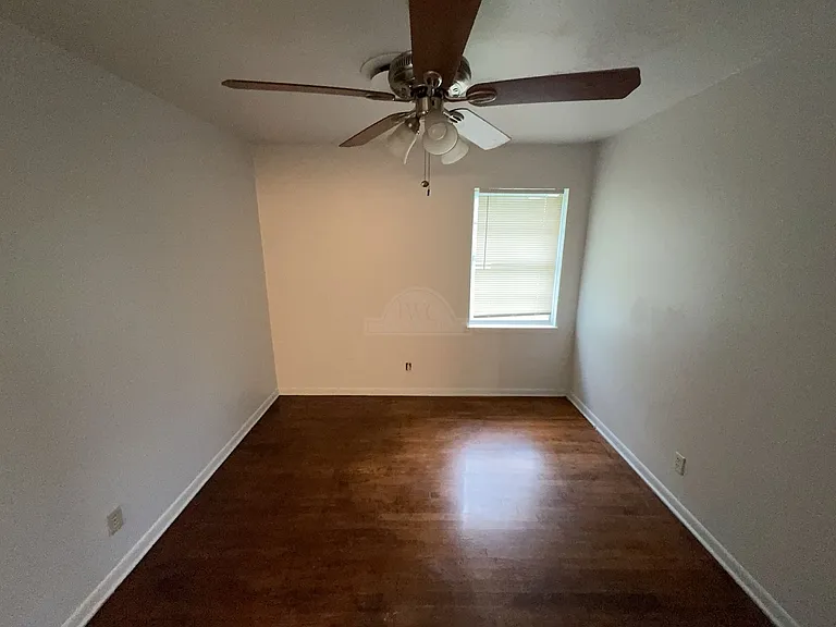 3312 Lake Travis Ave — Photo 7