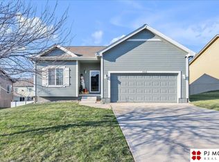 10408 Lewis And Clark Rd, Bellevue, NE 68123