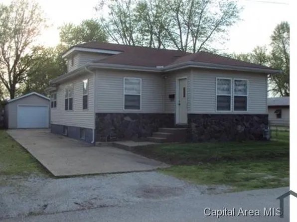 2827 S 13th St, Springfield, IL 62703