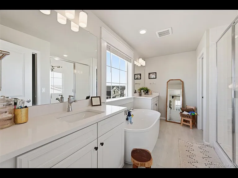 7283 Goldbloom Ln — Photo 10