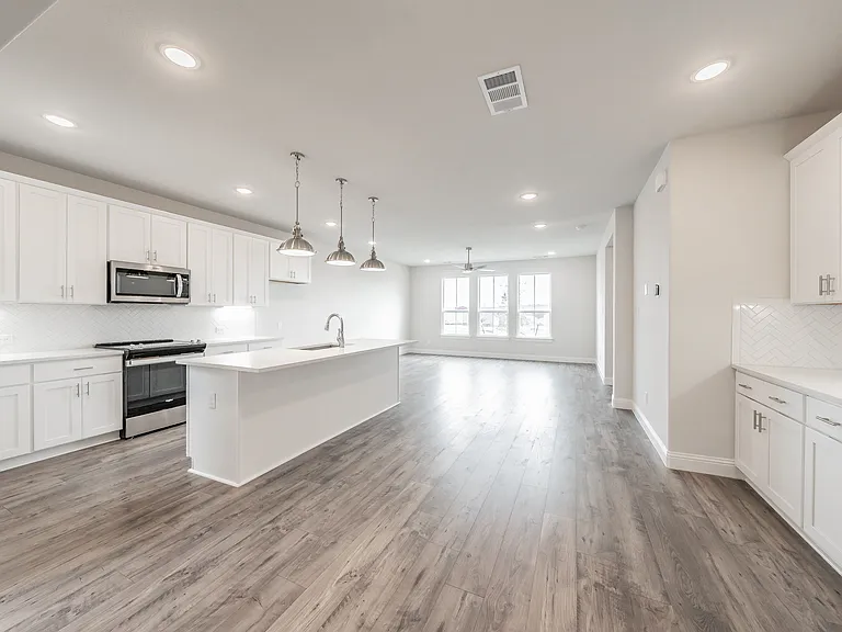 9613 Thorncrown Ln — Photo 4
