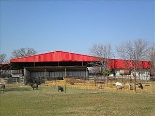 3rd image of 439 County Road 2395