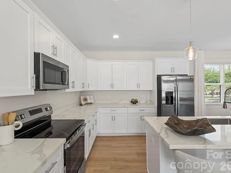 1105 Wonder Way — Photo 13