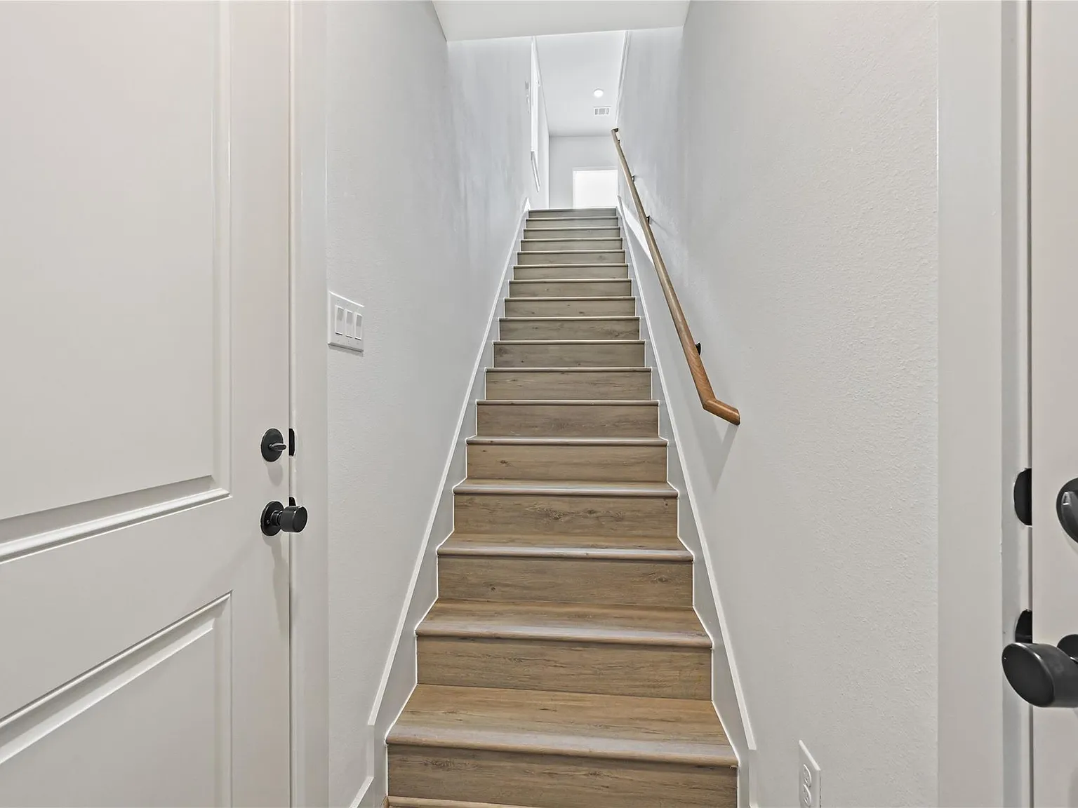 1 bed, 1.0 bath, 600 sqft, $1,625 — Photo 3