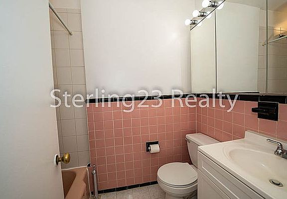 5th image of 14-55 Broadway #1F
