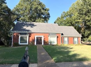 959 Misty Glen Dr, Collierville, TN 38017