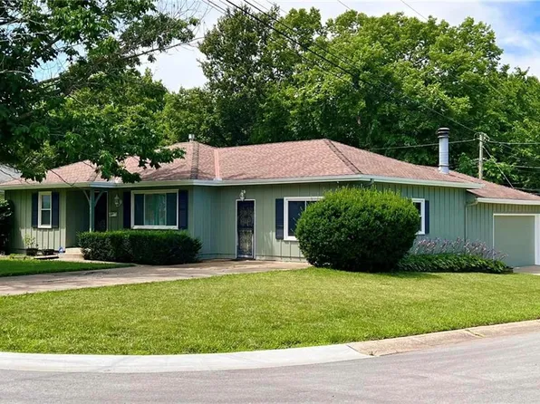 13202 Craig Ave, Grandview, MO 64030