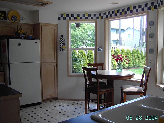 5th image of 1489 NW 8th Ave