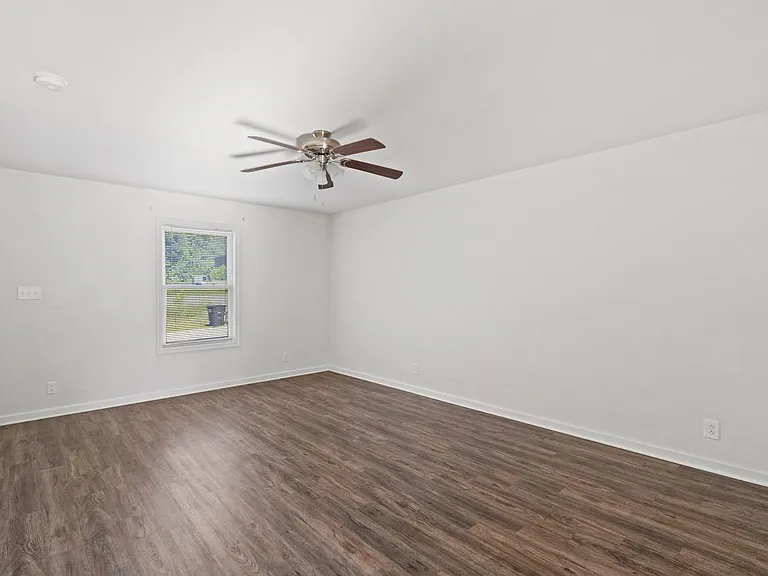 429 Jack Miller Blvd — Photo 4