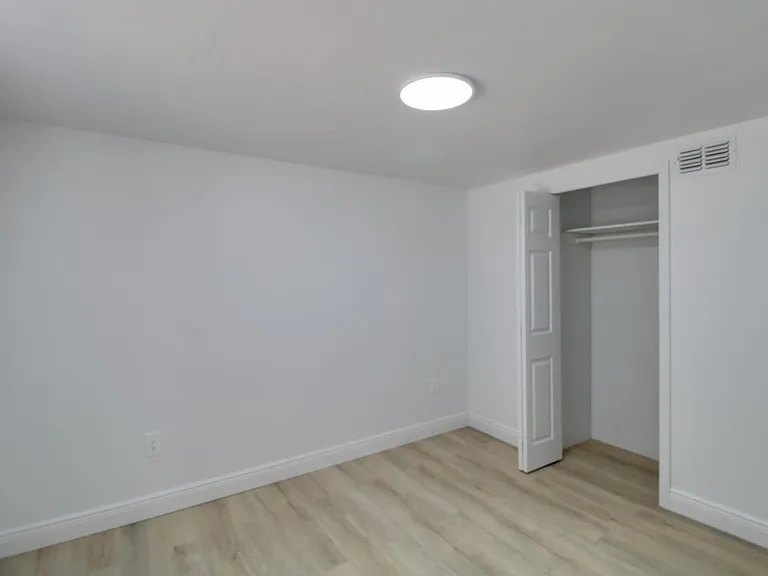 236 N Oleander Ave #2 — Photo 8