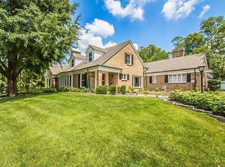 2300 Ridgeway Rd, Dayton, OH 45419