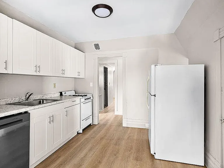1509 Jefferson St #3 — Photo 2