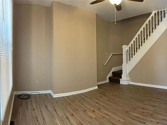 4th image of 640 Boggs Ave