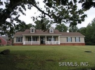 1227 Main St, Maeystown, IL 62256