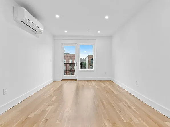 45 Lenox Road image 8 of 22