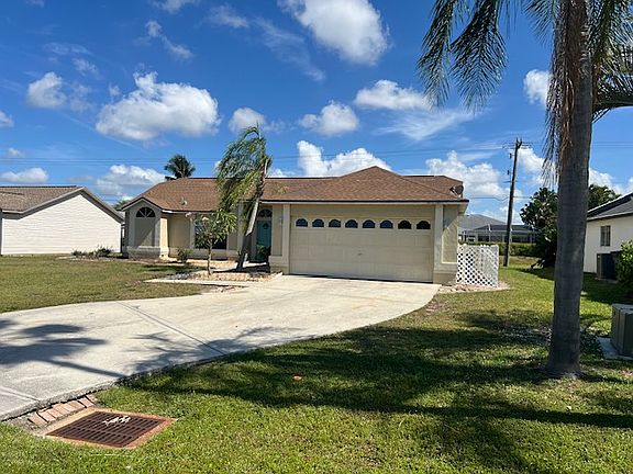 2nd image of 9794 Country Oaks Dr