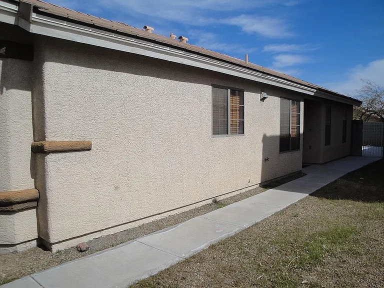 7724 Pacific Rim Ct — Photo 2