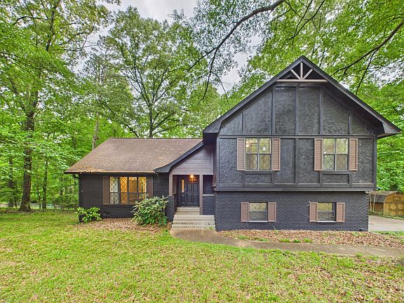 2nd image of 174 Jolly Ridge Cir