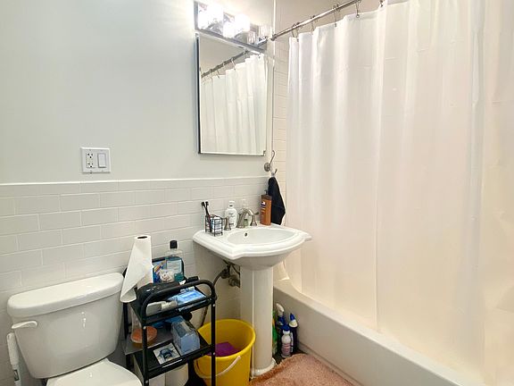 4th image of 208 W 138th St APT 3